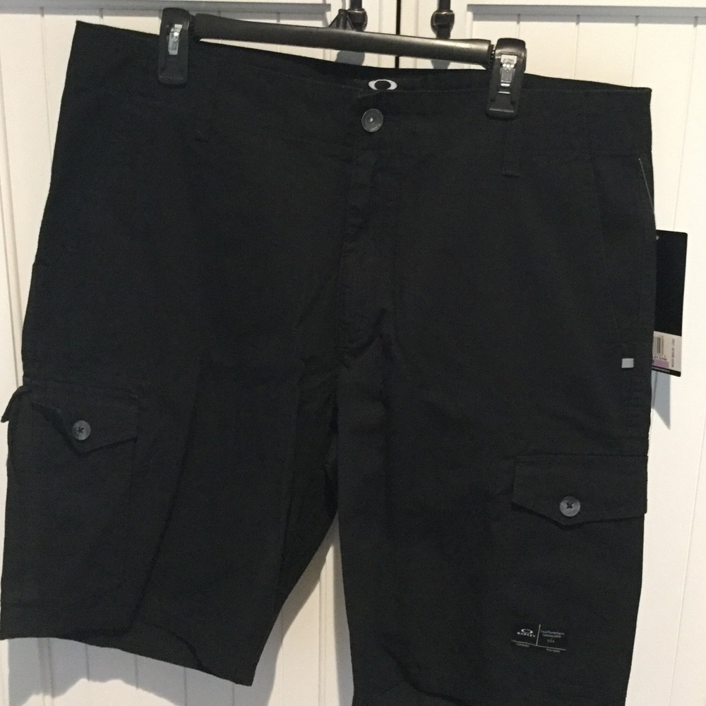 Oakley Foundation Cargo shorts